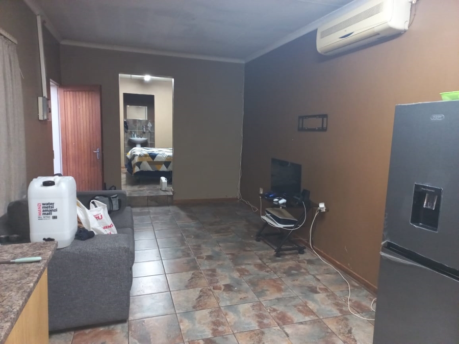 1 Bedroom Property for Sale in Herlear Northern Cape